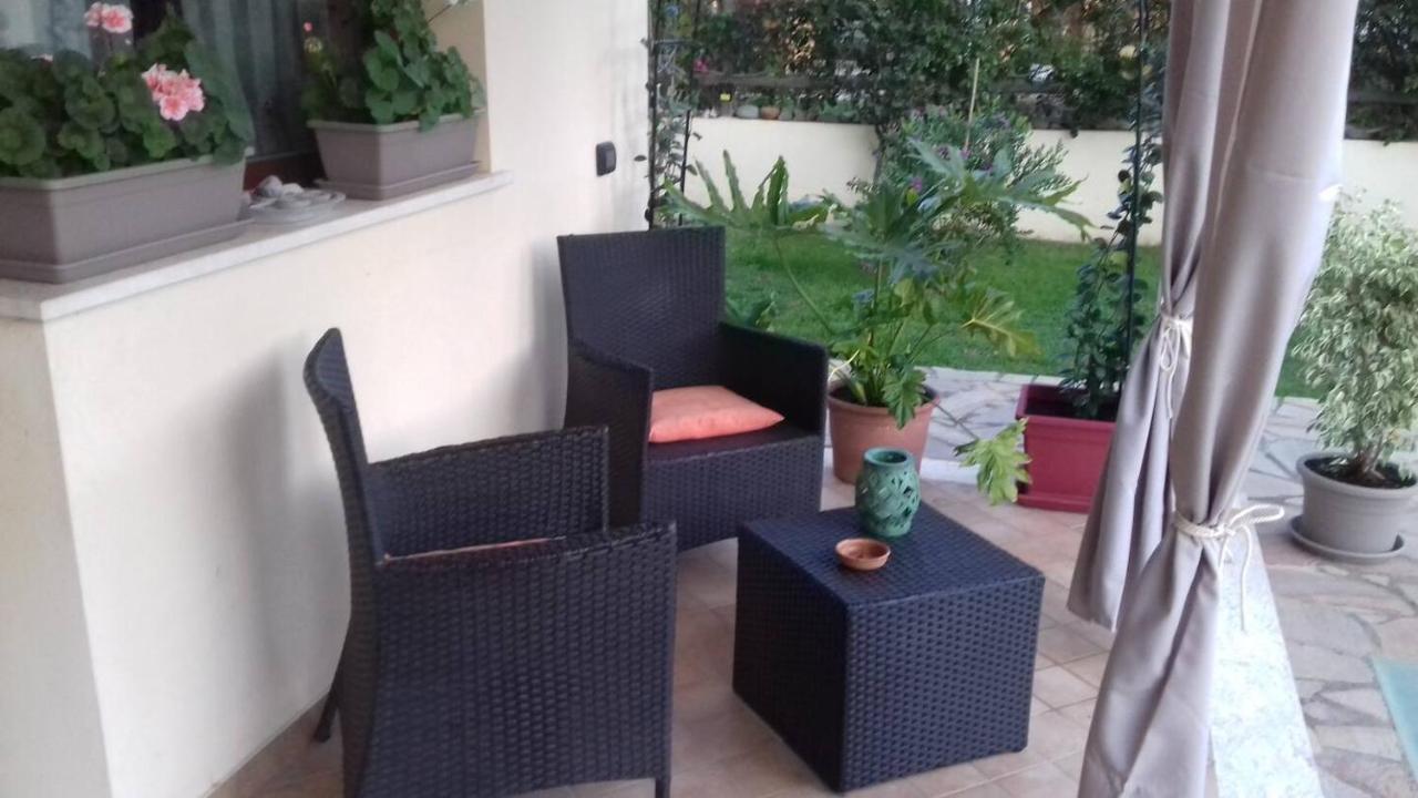 Bed&Breakfast Las Tortugas 2 Flumini di Quartu Exterior foto